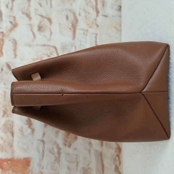 ❣️HP❣️ New DeMellier New York Leather Bucket Bag - Picture 6 of 14